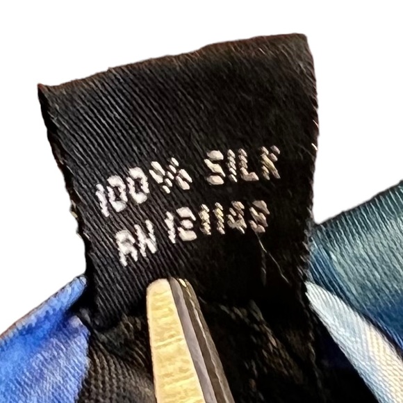 Jerry Garcia Tie - Picture 8 of 8